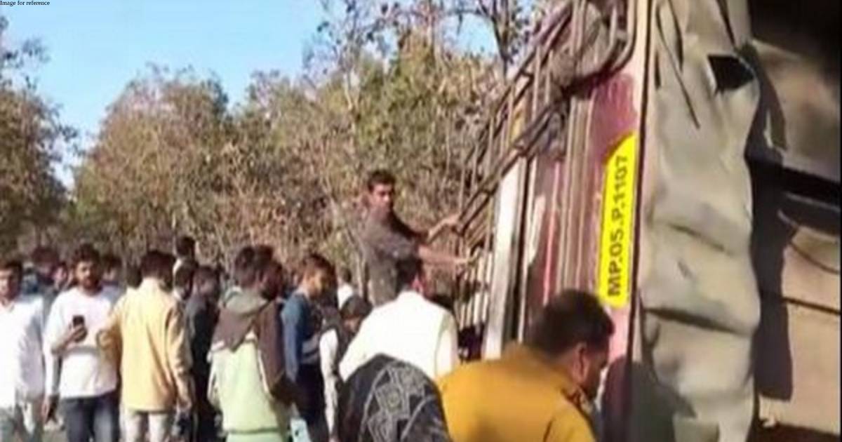 Several injured as bus overturns in Madhya Pradesh's Sehore